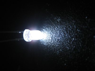 LED - białe światło